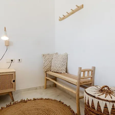 公寓 Stayatsas Luxe App Vlakbij Strand, 80 M2 Terras, Grote Zwembaden