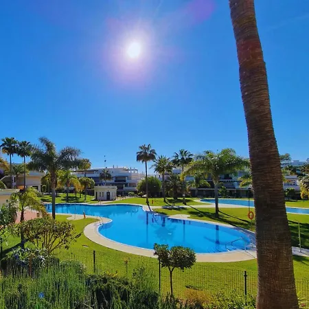 公寓 Stayatsas Luxe App Vlakbij Strand, 80 M2 Terras, Grote Zwembaden 马尔韦利亚