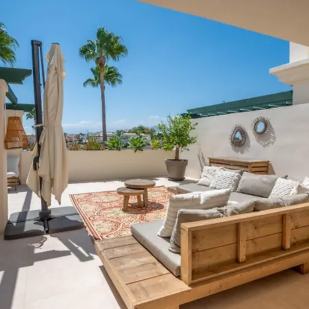 Stayatsas Luxe App Vlakbij Strand, 80 M2 Terras, Grote Zwembaden 公寓 马尔韦利亚