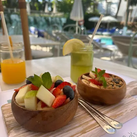 Stayatsas Luxe App Vlakbij Strand, 80 M2 Terras, Grote Zwembaden Appartement *